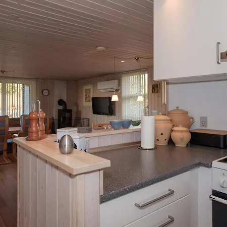 Amazing In Knebel With 3 Bedrooms Tatil Evi *