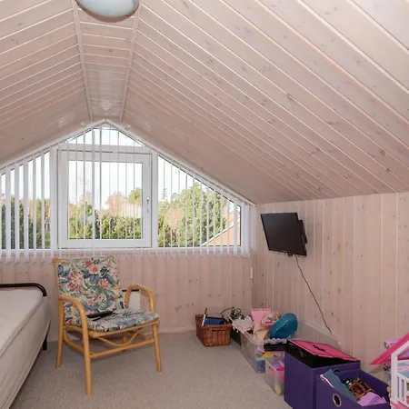 Tatil Evi Amazing In Knebel With 3 Bedrooms Ebeltoft